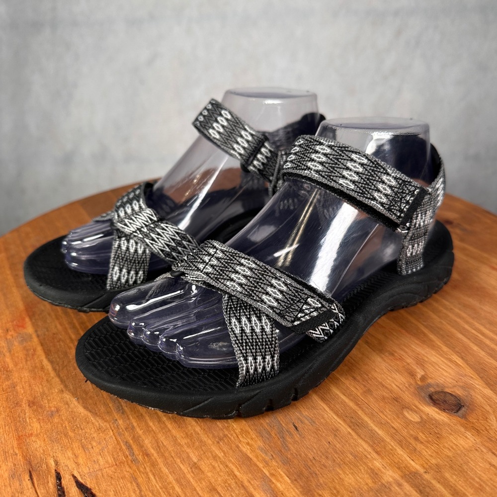 Magellan Outdoors Sport Sandals Women Size 7 Black Grey FWMFSS4058